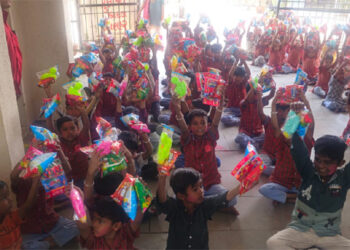 Colours of compassion: Rotary Club of Bhavnagar Vibrant brings alive Holi joy at Keriyawadi School