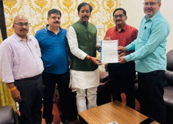 Raise EPF minimum pension to ₹5,000, UP Journalists’ Union urges government