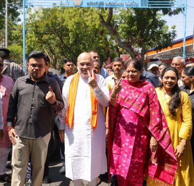 Ballot Power in Action: Amit Shah Votes in Ahmedabad, Urges Citizens to Join ‘Festival of Democracy’