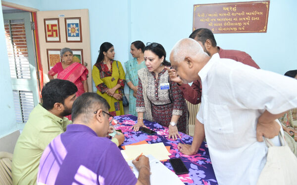 Healing beyond medicine: Rotary’s 6-day acupressure camp ignites a holistic health wave in Bhavnagar