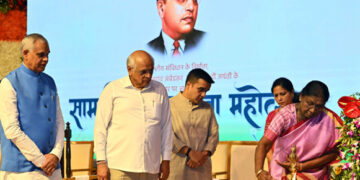 Harmony as nation’s strength: President calls for unity beyond divides at Gandhinagar Mahotsav
