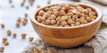 The Charismatic Chickpeas: From Street-Side Chhole to Global Gourmet Delight