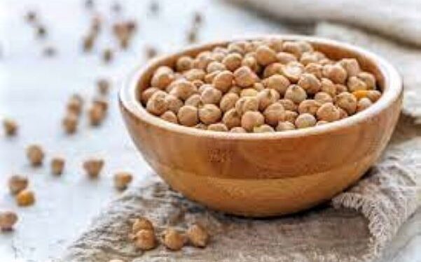 The Charismatic Chickpeas: From Street-Side Chhole to Global Gourmet Delight