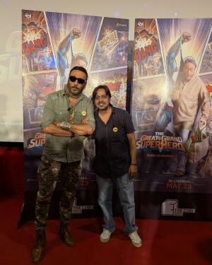 Jackie Shroff’s ‘The Great Grand Super Hero’ Turns Green Crusader With 10,000 Saplings, Creates World Record in Ahmedabad