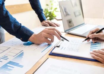 AESL PAT soars 130% to ₹1,237 crore as EBITDA crosses ₹3,000-crore mark in Q1FY27