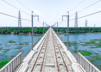 From Sabarmati to Mumbai, India’s bullet train gets its powerline momentum