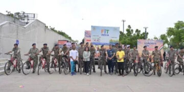 Wheels of Change: Uniformed heroes pedal patriotism along Sabarmati in Fit India’s Sunday ride