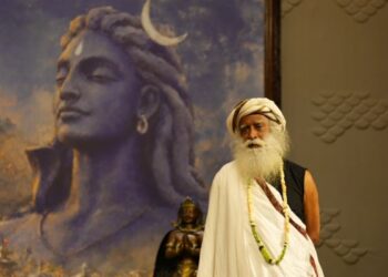 Sadhguru’s helping hand to Nepal: “Form a Himalayan Board to protect our majestic, fragile mountains”