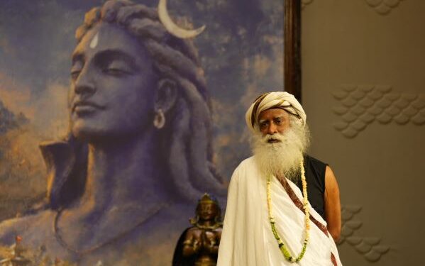Sadhguru’s helping hand to Nepal: “Form a Himalayan Board to protect our majestic, fragile mountains”