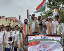Tiranga Yatra turns Ahmedabad into a sea of patriotism, echoes call for corruption-free India