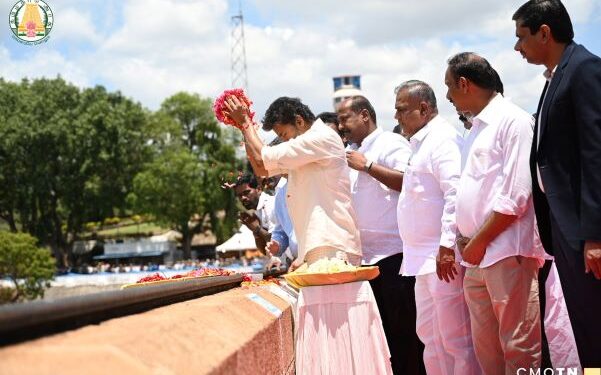 Every drop must reach last field: Vijay opens Mettur, puts Cauvery Delta’s Samba hopes back on track
