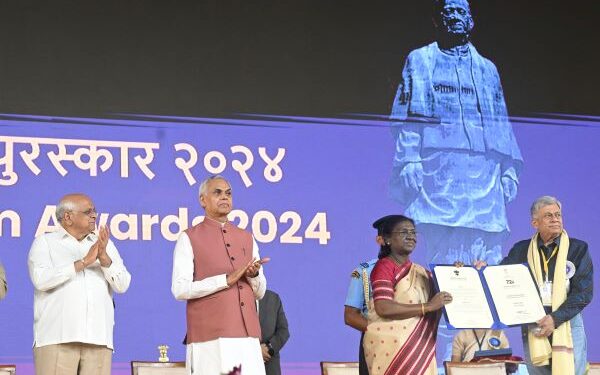 From Gujarati roots to Tamil storytelling, President Murmu urges artists: ‘Let your stardom spread light, not darkness’