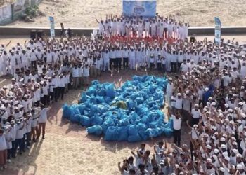 750+ volunteers, 700 kg of litter cleared: Porbandar joins global mission to save the seas