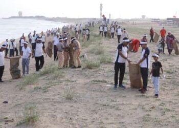 820 kg of litter cleared in 2 hrs: Coast Guard leads ‘Clean Seas, Safe Seas’ drive across Gujarat’s coast