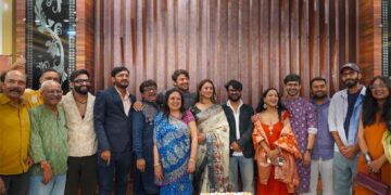 This ‘Rafuchakkar’ is all set to make Gujarati cinema laugh its way into a new era