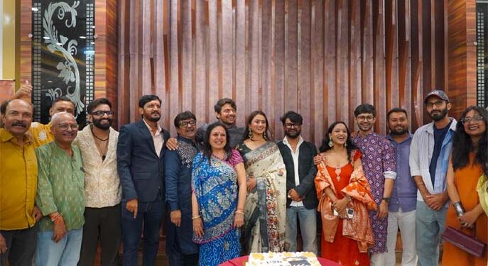 This ‘Rafuchakkar’ is all set to make Gujarati cinema laugh its way into a new era