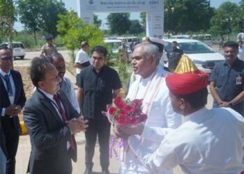 Kutch’s Green Energy boom gets a talent engine: Adani, Kachchh University join hands to train 10,000 students annually